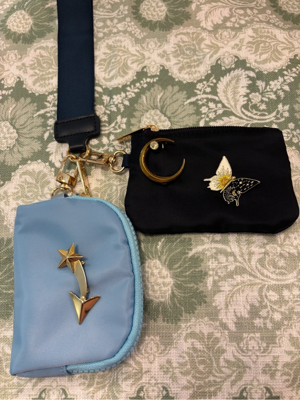 Blue and Navy Convertible Coin Pouch Set - Unbranded